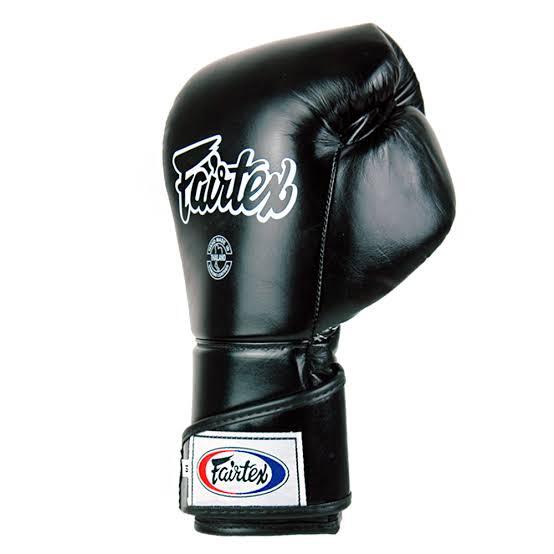 FAIRTEX Angular Full Wrist Closure Sparring Gloves/Black (BGV6)