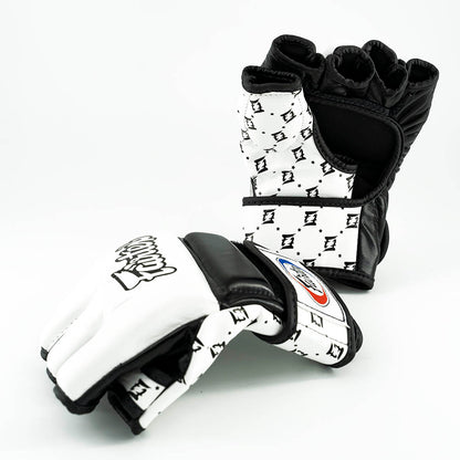 FAIRTEX MMA Training Gloves/Split Knuckles (FGV17) - Boxing & Muay Thai