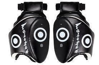 FAIRTEX Thigh Pads (TP3) - Boxing & Muay Thai