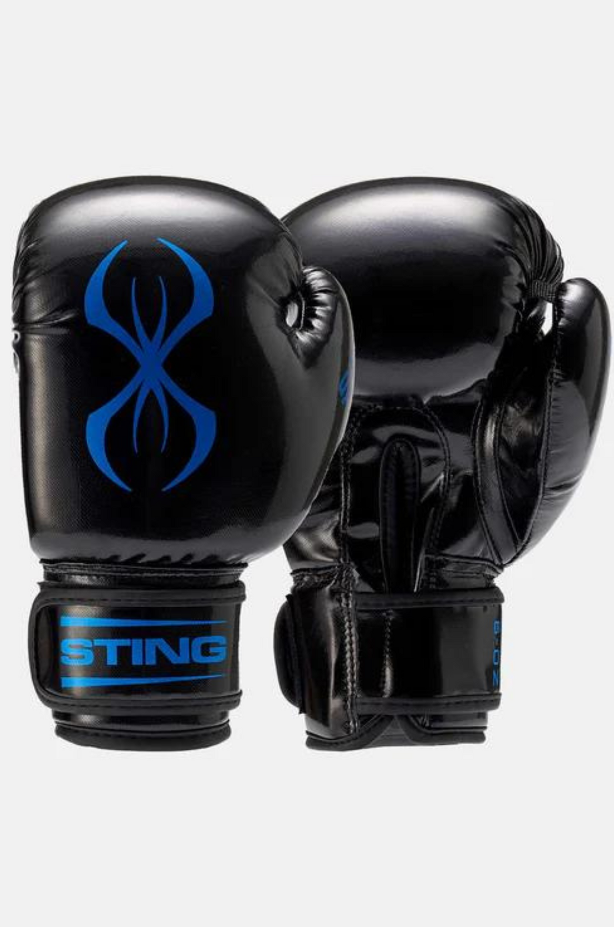 STING Arma Junior Boxing Gloves in black and blue