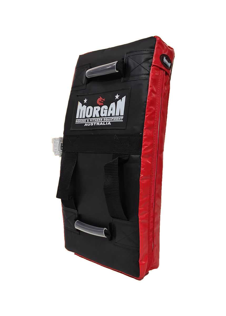 MORGAN Junior Curved Hit & Strike Shield[Red/Black]