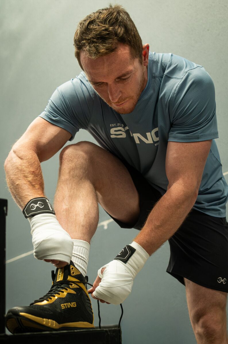 STING Viper Boxing Shoe 2.0 — Black/Gold