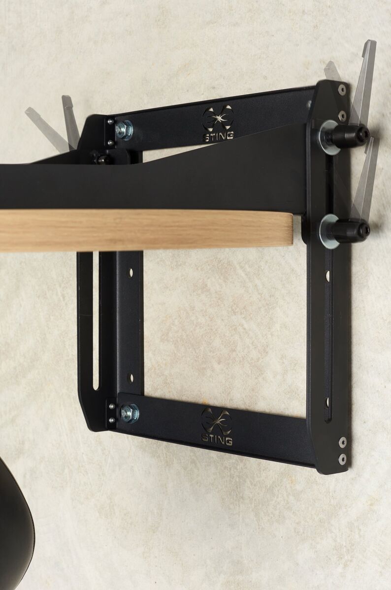 STING Pro Adjustable Speed Ball Platform With Swivel